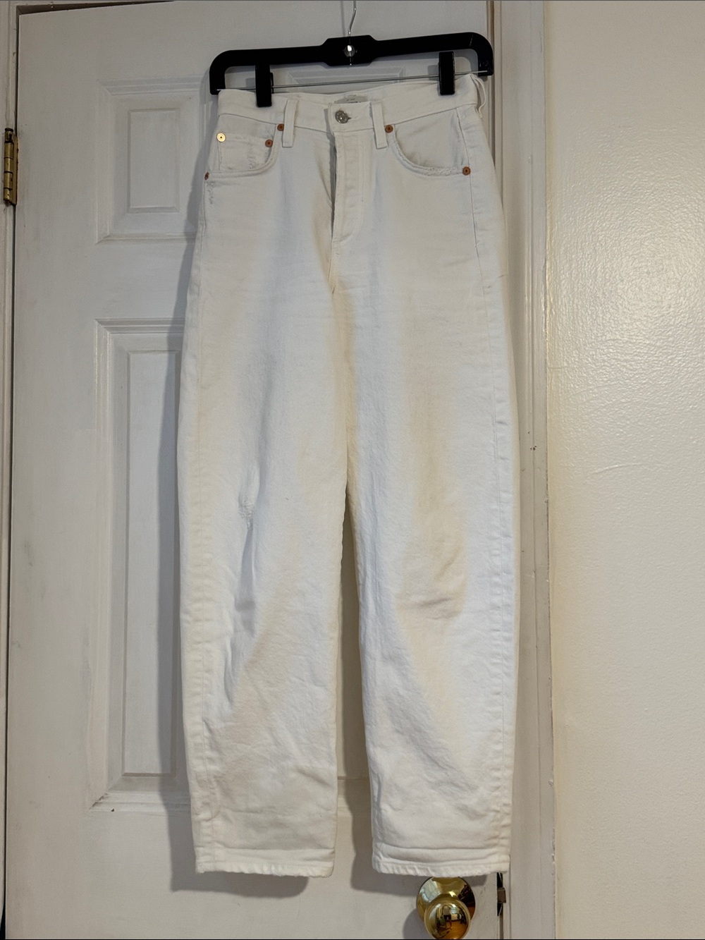 Citizens of Humanity Premium Vintage White High Rise Button Fly Tapered Jeans